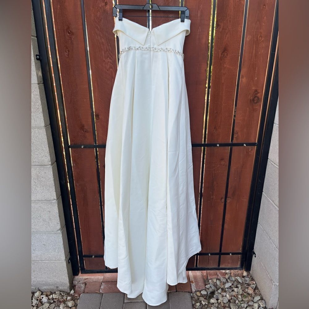 Sachin + Babi Cream Strapless Gown - Picture 4 of 13